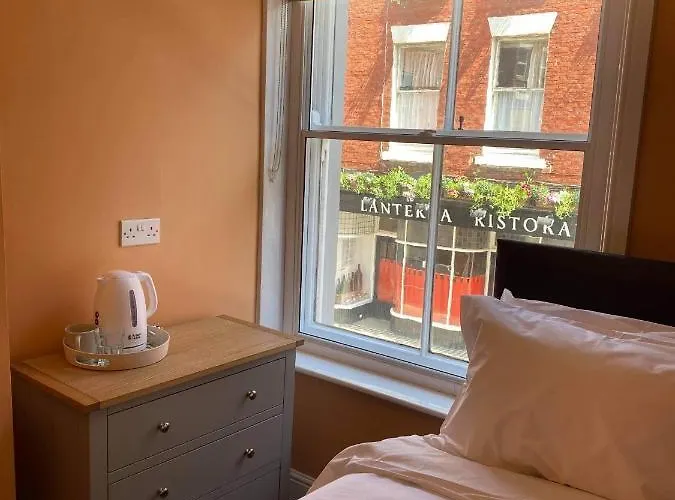 Hotel The Black Swan